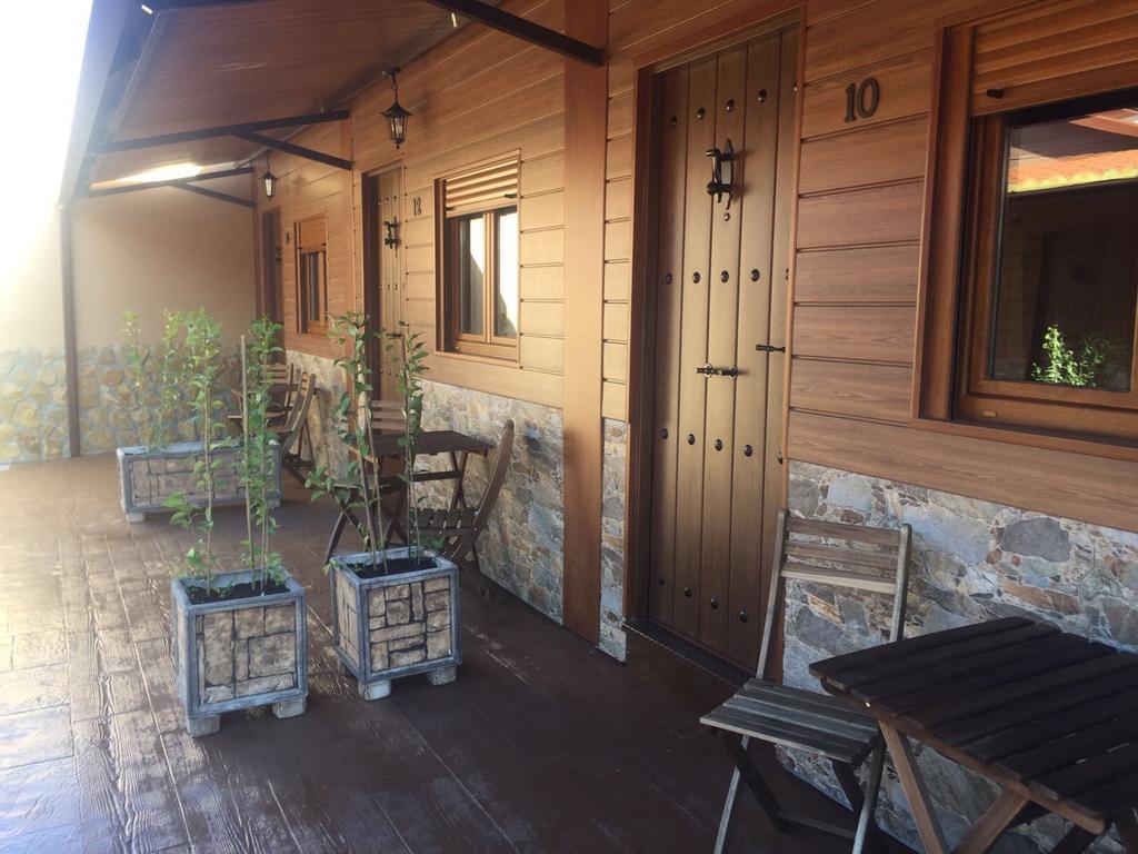 Alojamiento Hotel Rural Lalola Villacanas Bagian luar foto
